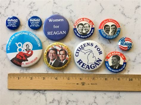 Group Lot Ronald Reagan 1980 Political Campaign Pinback Button Pins