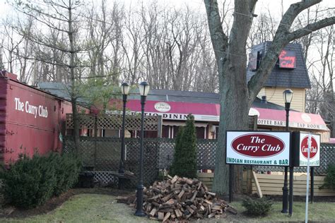 stony brook restaurants with outdoor seating - Abbey Kohn