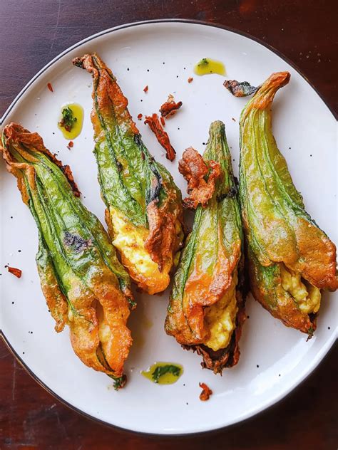 Perfectly Crispy Fried Ricotta-Stuffed Squash Blossoms Recipe