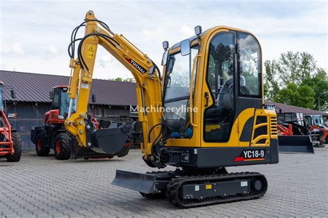 New YUCHAI YC18 9 Silnik YANMAR Mini Excavator For Sale From Poland At