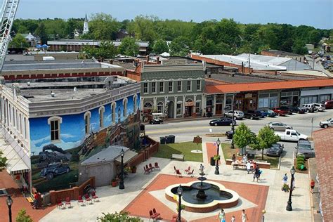 Barnesville, GA: Discover the Charming Train Depot