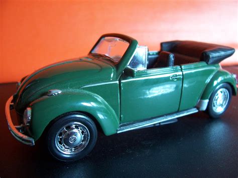 Autos De Coleccion Vw Beetle Cabriolet