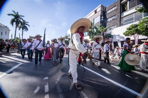 Con Gran Desfile Conmemora Culiac N El Aniversario De La Revoluci N