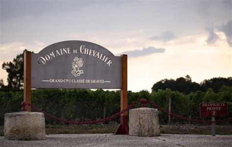 Domaine de Chevalier Blanc Bordeaux Tradition Négoce de Vins