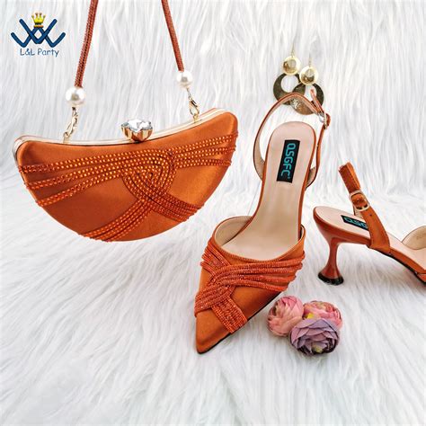 Orange Classics Design Nigerian Women Shoes Matching Bag Set With