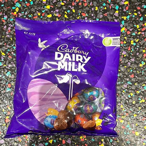 Cadbury Dairy Milk Medium Egg Bag 243g Tom S Confectionery Warehouse