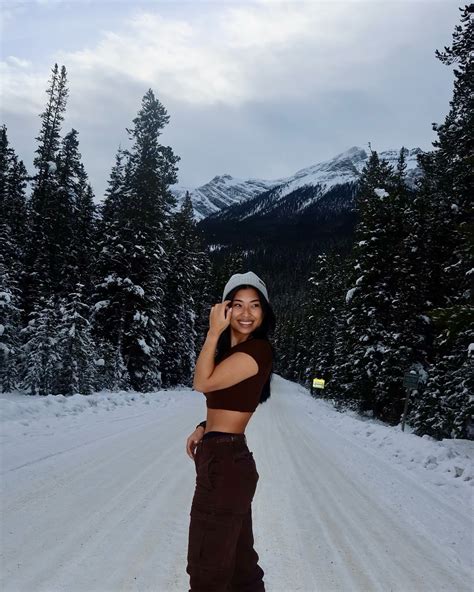 Rebecca Benedict (@rebecca___benedict) • Instagram photos and videos