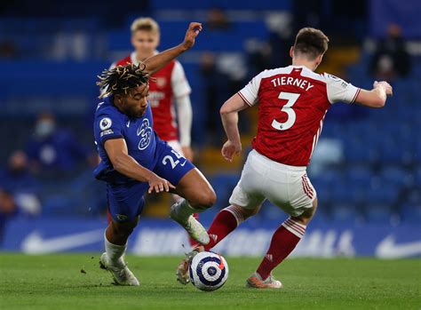 Chelseas Champions League Push Hit By Loss To Arsenal Reuters