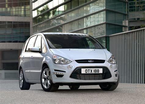 Ford S Max 2 0 TDCi 140CV 5 Posti Business Nav N1 Prezzo E Scheda