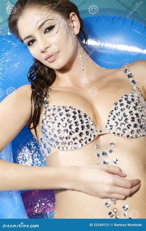 Beautiful Brunette In Swimmingpool Stock Image Image Of Summer Relaxed
