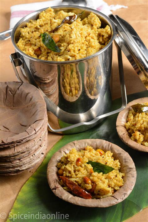 Kovil Puliyodharai Temple Style Tamarind Rice Recipe — Spiceindiaonline