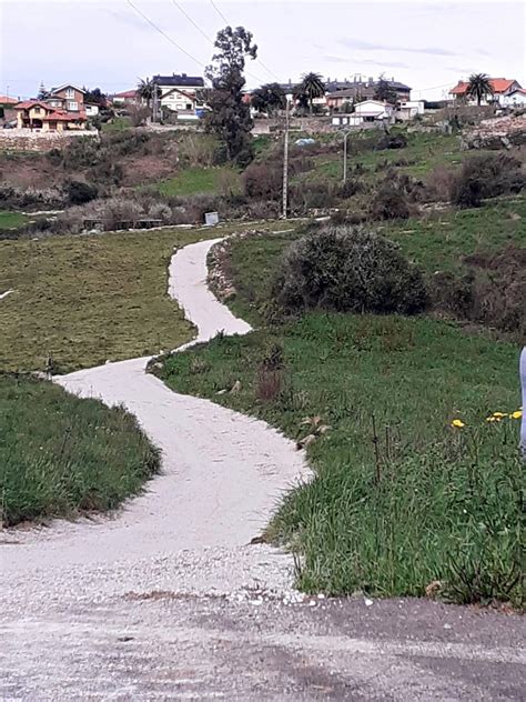 El Ayuntamiento De Suances Acondiciona Y Realiza Mejoras En El Camino