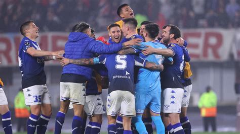 Velez Eliminó A River De La Copa Libertadores