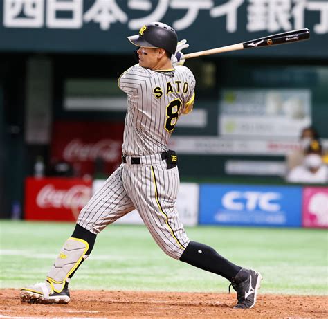 阪神佐藤輝明がソフトバンク石川柊太と4度目「モノノフ対決」第2打席は右前打 プロ野球写真ニュース 日刊スポーツ