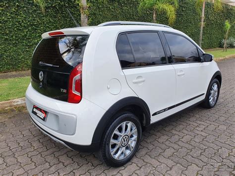 VW VolksWagen Up Cross 1 0 TSI Total Flex 12V 5p 2017 2017