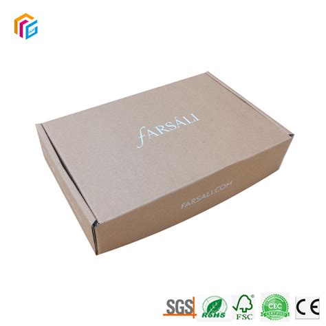 Custom Low MOQ Kraft Paper Gift Cosmetic Products Packaging Carton