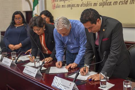 Certeza Jurídica Para Todas Las Escuelas De Xalapa Crónica Del Poder