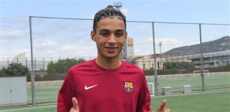 Officiel Kays Ruiz Atil File En Ligue Fc Barcelone Blaugranas Fr