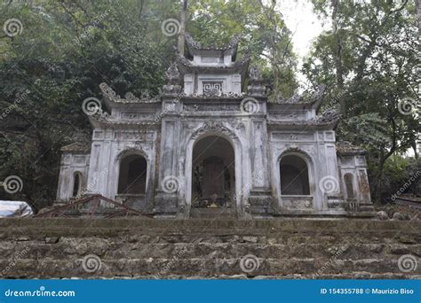 Small Temple in Ninh Binh Area Editorial Stock Photo - Image of holy ...