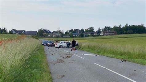 Alvorlig trafikulykke En person dræbt to hårdt kvæstet BT Krimi