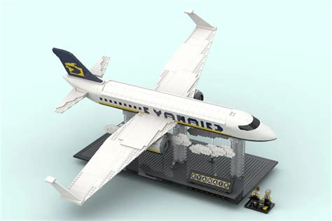 LEGO IDEAS - Ryanair Plane