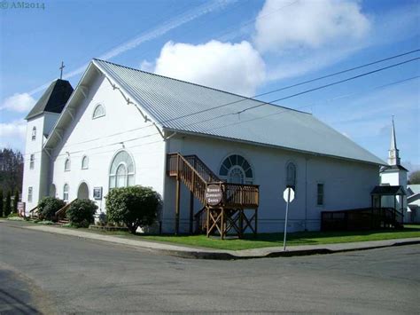 Vernonia, Oregon is nearly lost in the Coast Range mountains.