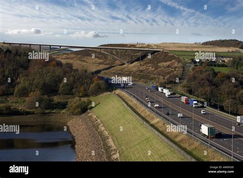 Scammonden Dam And M62 Motorway Yorkshire England Stock Photo Alamy