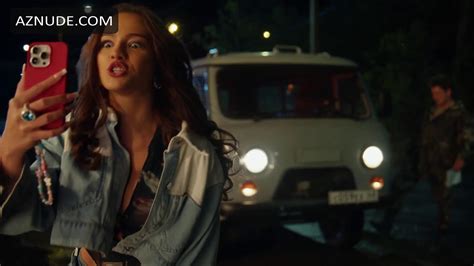 VALYA KARNAVAL Nude AZNude