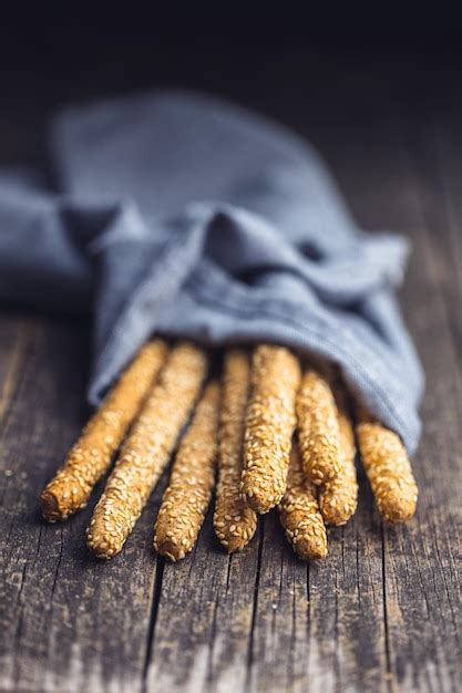 Premium Photo Breadsticks Grissini Bread Sticks With Sesame Seeds On