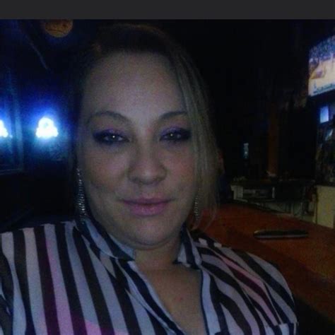 Obituary of Crystal Ann Priester-Simmons - Bloomington Illinois