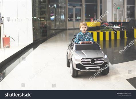 Kids Car Mall Photos, Images and Pictures