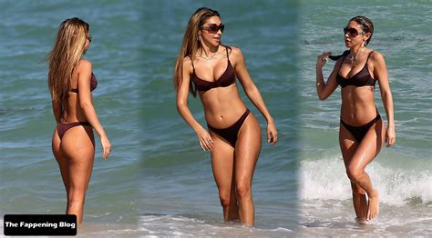 Chantel Jeffries Shows Off Her Fit Figure In A Bikini On The Beach In