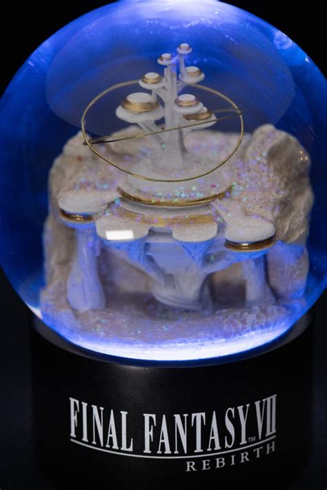 Final Fantasy Vii Rebirth Glitter Globe Su Objeto Coleccionista