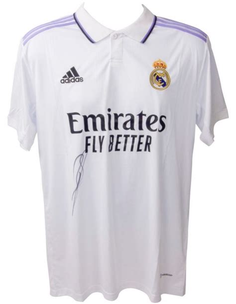 Maglia Karim Benzema Real Madrid 2023 Autografata CharityStars