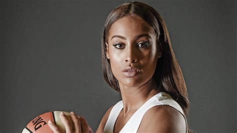 Skylar Diggins Net Worth Networthdatabase