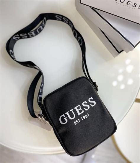 Сумка guess на плечо черная мужская барсетка — цена 1740 грн в каталоге ...