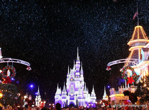 When Do Christmas Decorations Go Up In Disneyland Shelly Lighting