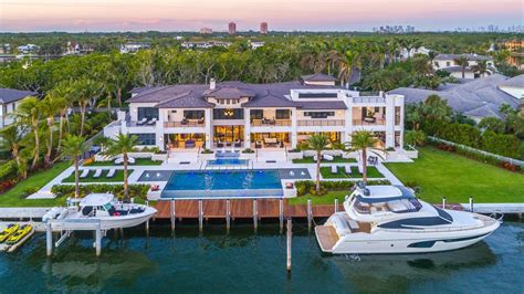 Miami Waterfront Mansion Puts Us In The Lap Of Beach Living Luxury