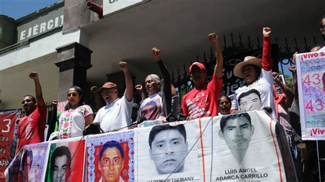 Caso Ayotzinapa Liberan A 8 Militares Acusados De Desaparición Forzada