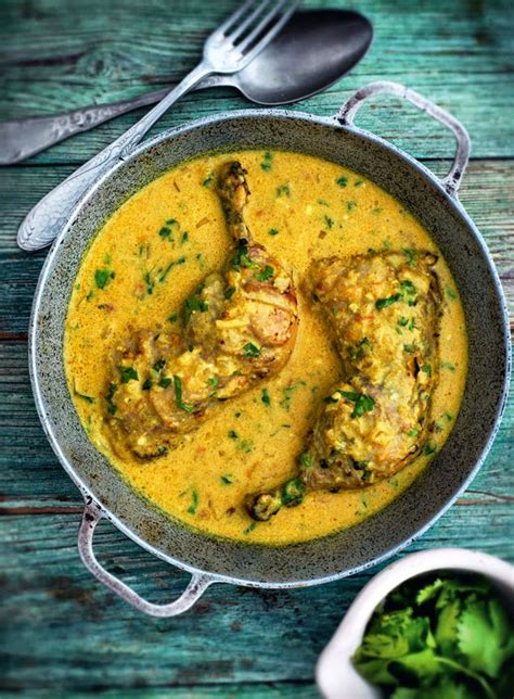 Scrumpdillyicious Kuku Paka East African Chicken In Coconut Sauce