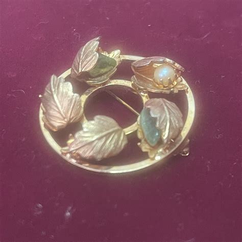 Vintage Sarah Coventry Round Leaf Multi Stone Brooch … Gem