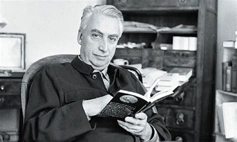 BiografÍa Del Autor Roland Barthes Y Sus Libros