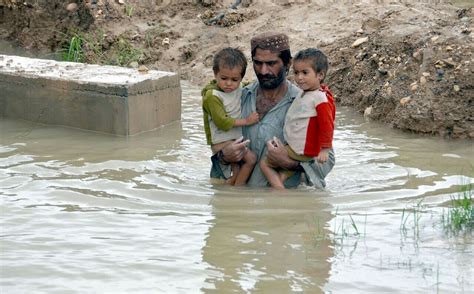 Floods Rains Kill 39 In Sindh Including 7 Taking Shelter In Mosque