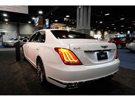 2018 Genesis G90: 114 Exterior Photos | U.S. News