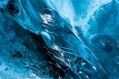 The Ultimate Guide to Visiting Ice Caves in Iceland