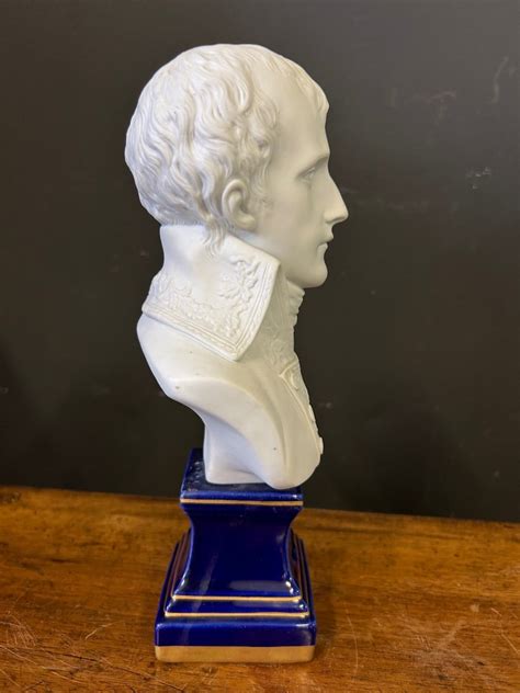 Proantic Bust Of First Consul Napoleon Bonaparte In Biscuit Porcelain