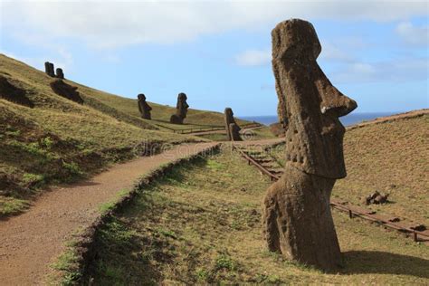 Statua Di Moai Dell Isola Di Pasqua Immagine Stock Immagine Di