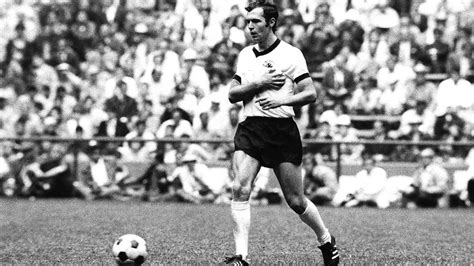 Franz Beckenbauer Dies German Football Legend Nicknamed ‘der Kaiser