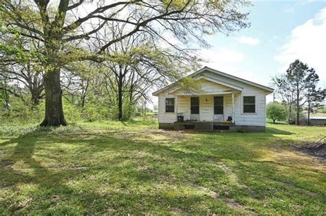 201 County Road 1452 Vinemont Al 35179 ®