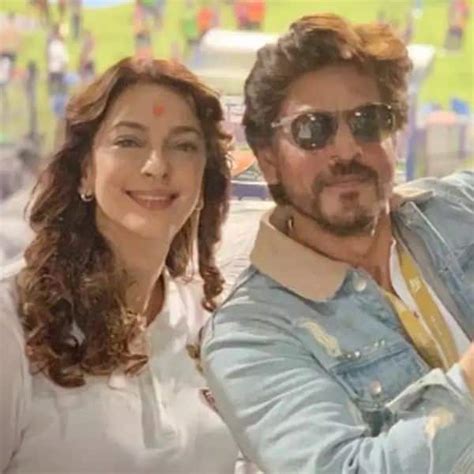 Juhi Chawla Exposes Shah Rukh Khan S Bad Habit Says SRK Once Came To